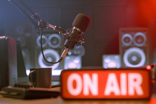 Who Listens To News/Talk Radio?