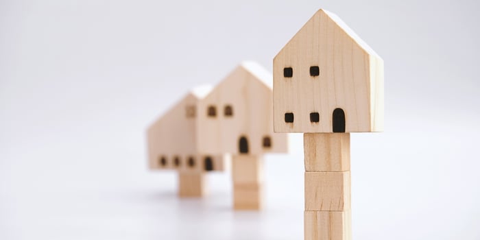 How Radio Enhances Addressable Geofencing